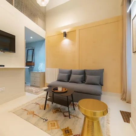 Comfortable And Practical - Pentes De La Croix-rousse Lyon